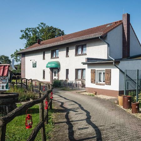 Dollenchen Gasthaus Stuckatz מראה חיצוני תמונה