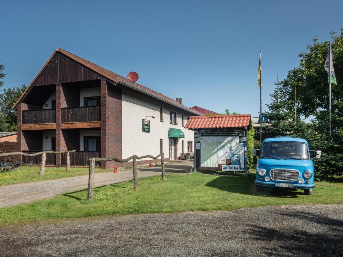 Dollenchen Gasthaus Stuckatz מראה חיצוני תמונה
